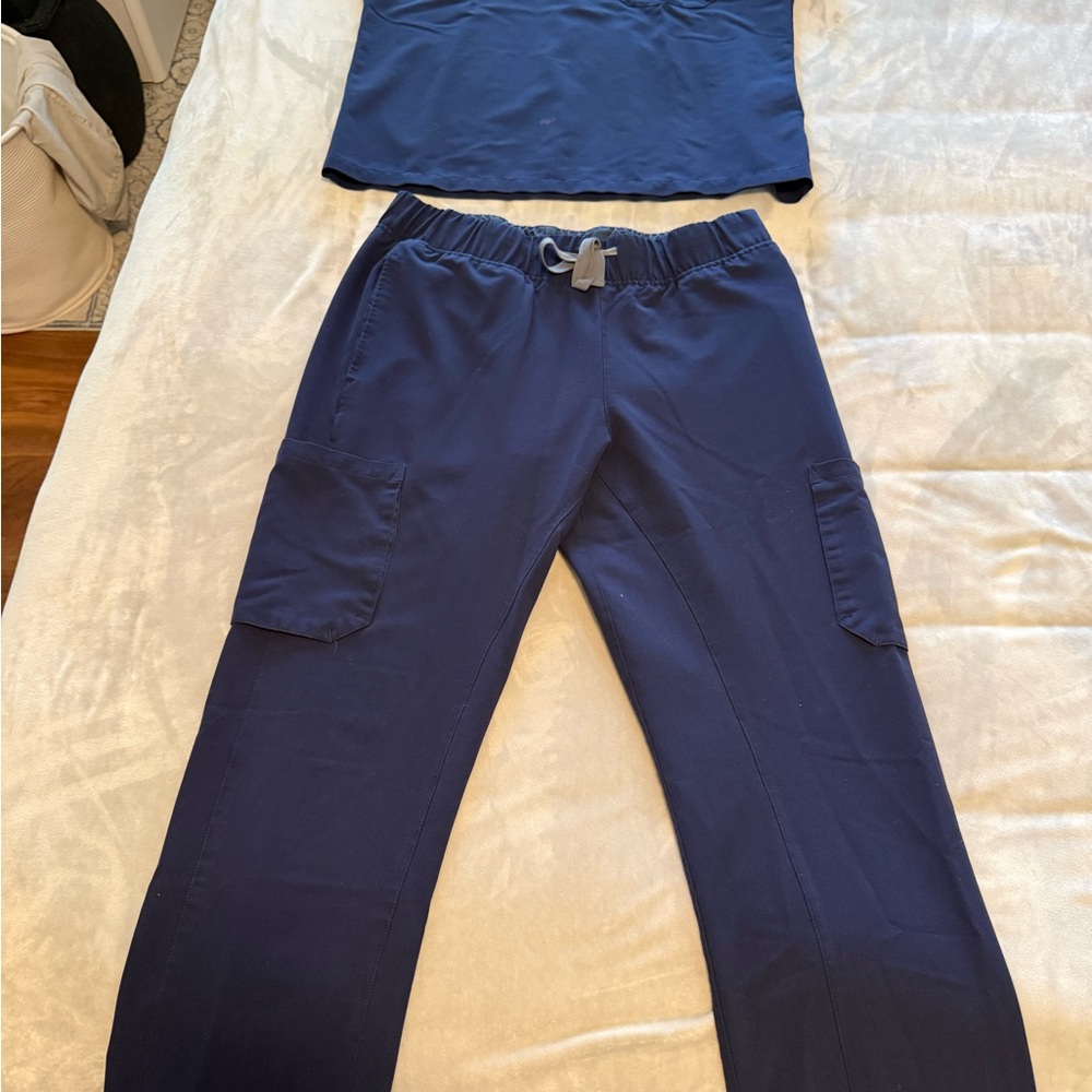 Men’s FIGs Navy Blue Cargo Scrub Top and Pants set